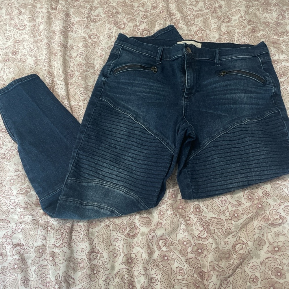 GAP Women's Deep Blue Jeggings